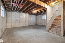 Basement with stairs - 
