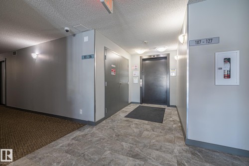 109 5370 Chappelle Road, Edmonton, AB - Indoor Photo Showing Other Room