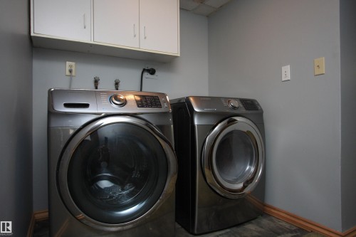 3905 65 Street, Camrose, AB - Indoor Photo Showing Laundry Room