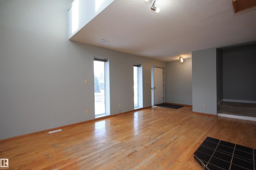 3905 65 Street, Camrose, AB - Indoor Photo Showing Other Room