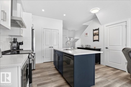 67 5122 213A Street, Edmonton, AB - Indoor Photo Showing Kitchen With Upgraded Kitchen