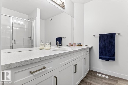 67 5122 213A Street, Edmonton, AB - Indoor Photo Showing Bathroom