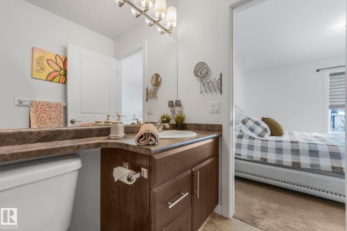 3 450 Mcconachie Way, Edmonton, AB - Indoor Photo Showing Bathroom