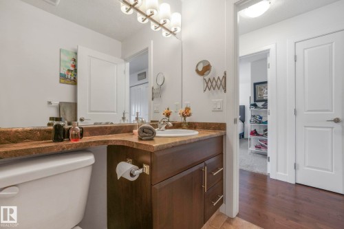 3 450 Mcconachie Way, Edmonton, AB - Indoor Photo Showing Bathroom