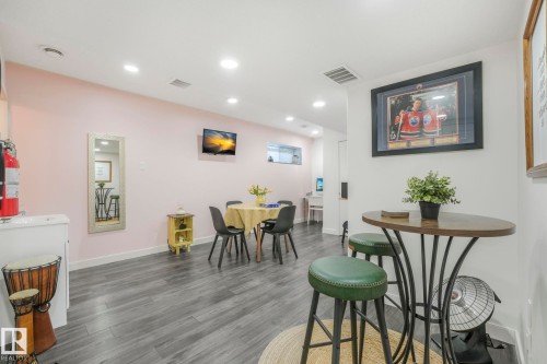 3 450 Mcconachie Way, Edmonton, AB - Indoor