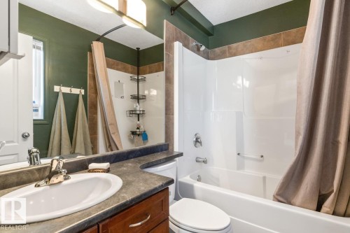 3820 53 Street, Gibbons, AB - Indoor Photo Showing Bathroom