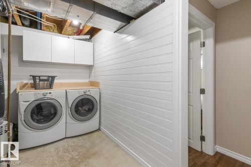 3820 53 Street, Gibbons, AB - Indoor Photo Showing Laundry Room
