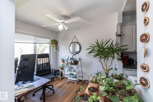 208 11455 41 Avenue, Edmonton, AB - Indoor