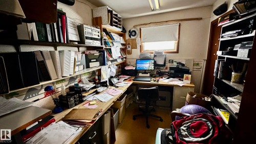 Office space - 52012 Hwy 21, Rural Strathcona County, AB - Indoor