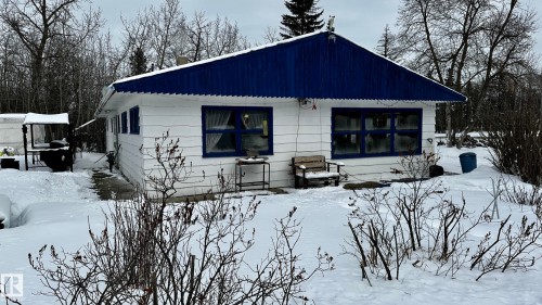 Gas BBQ outlet by the back door. - 52012 Hwy 21, Rural Strathcona County, AB - Outdoor