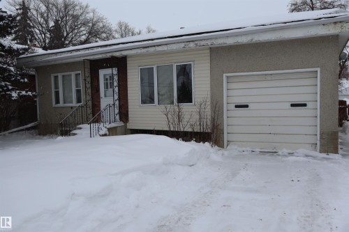 Bungalow-style house with a garage - 5109 55 Street, Barrhead, AB - Outdoor