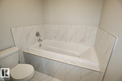 4918 47 Street, Gibbons, AB - Indoor Photo Showing Bathroom