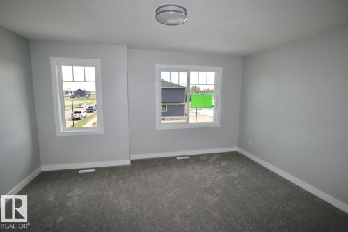 4918 47 Street, Gibbons, AB - Indoor Photo Showing Other Room