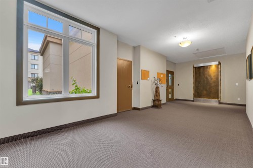 105 160 Magrath Road, Edmonton, AB - Indoor Photo Showing Other Room