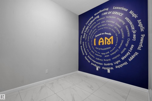 105 160 Magrath Road, Edmonton, AB - Indoor Photo Showing Other Room
