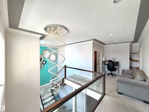 1273 Adamson Drive, Edmonton, AB - Indoor Photo Showing Other Room