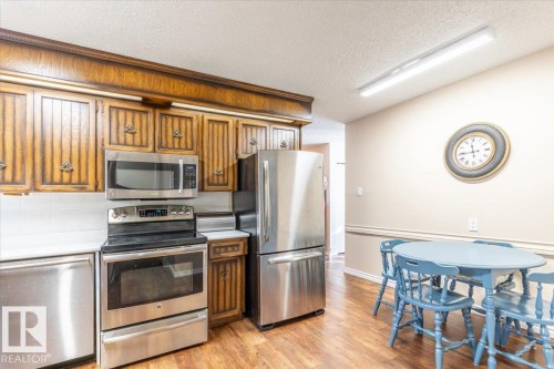 23 Allen Place, Leduc, AB - Indoor Photo Showing Kitchen