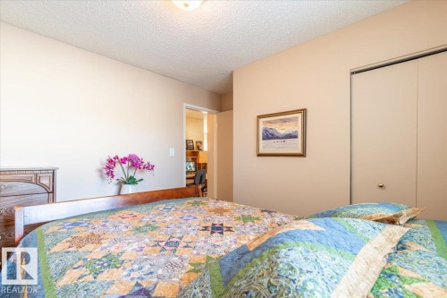 23 Allen Place, Leduc, AB - Indoor Photo Showing Bedroom