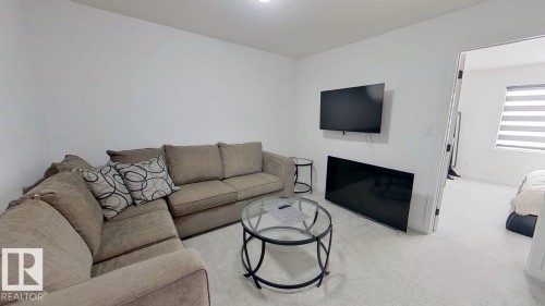 1758 Erker Way, Edmonton, AB - Indoor Photo Showing Living Room