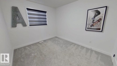 1758 Erker Way, Edmonton, AB - Indoor Photo Showing Other Room