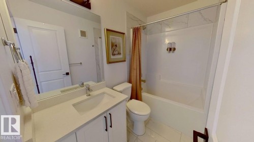 1758 Erker Way, Edmonton, AB - Indoor Photo Showing Bathroom