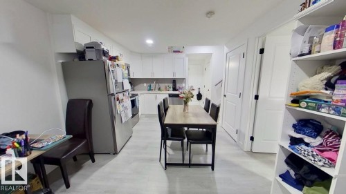 1758 Erker Way, Edmonton, AB - Indoor