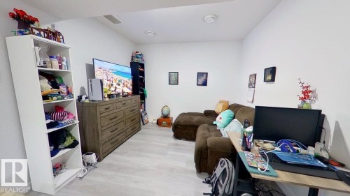 1758 Erker Way, Edmonton, AB - Indoor Photo Showing Office