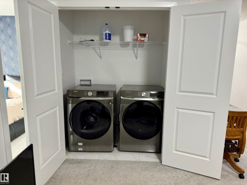 1758 Erker Way, Edmonton, AB - Indoor Photo Showing Laundry Room