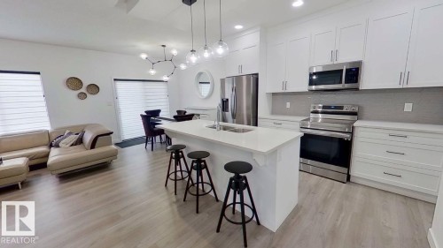 1758 Erker Way, Edmonton, AB - Indoor Photo Showing Kitchen With Upgraded Kitchen