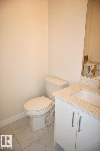 4508 50 Avenue, Redwater, AB - Indoor Photo Showing Bathroom