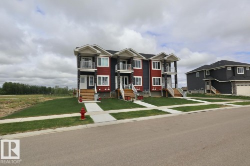 4508 50 Avenue, Redwater, AB - Outdoor With Facade