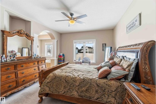 40 Landing Trails Drive, Gibbons, AB - Indoor Photo Showing Bedroom