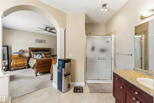 40 Landing Trails Drive, Gibbons, AB - Indoor Photo Showing Bathroom