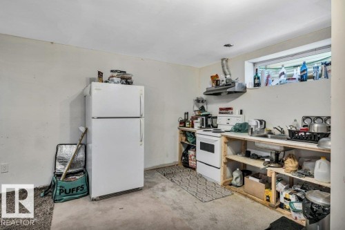 2920 30 Street, Edmonton, AB - Indoor Photo Showing Kitchen With Double Sink
