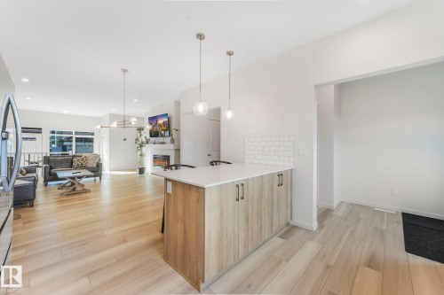 7182 177A Avenue, Edmonton, AB - Indoor