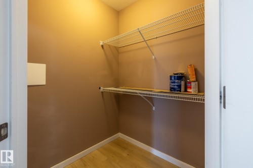 317 240 Spruce Ridge Road, Spruce Grove, AB - Indoor With Storage