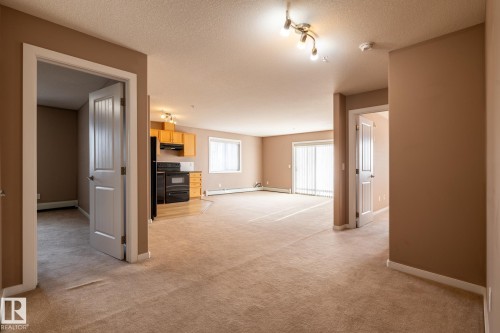 317 240 Spruce Ridge Road, Spruce Grove, AB - Indoor Photo Showing Other Room
