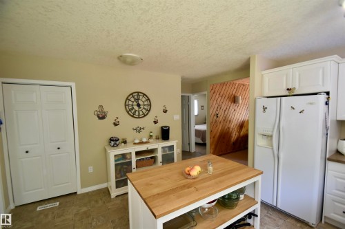 223 11502 Twp Rd 604, Rural St. Paul County, AB - Indoor