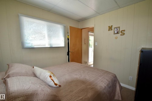 223 11502 Twp Rd 604, Rural St. Paul County, AB - Indoor Photo Showing Bedroom
