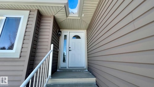 5322 55 Avenue, Bashaw, AB - Outdoor With Exterior