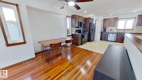 5322 55 Avenue, Bashaw, AB - Indoor Photo Showing Kitchen