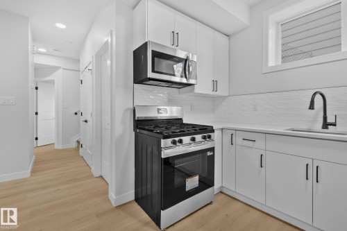 12717 114 Street, Edmonton, AB - Indoor Photo Showing Kitchen