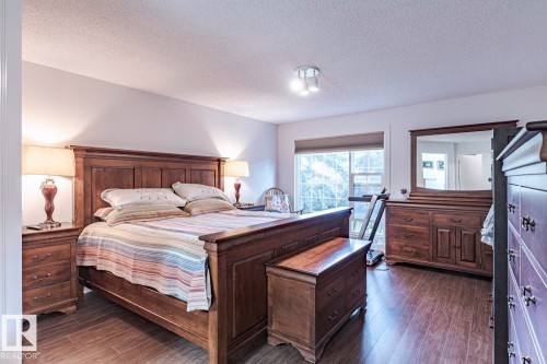 516 3 Perron Street, St. Albert, AB - Indoor Photo Showing Bedroom