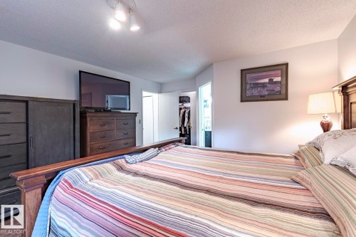 516 3 Perron Street, St. Albert, AB - Indoor Photo Showing Bedroom