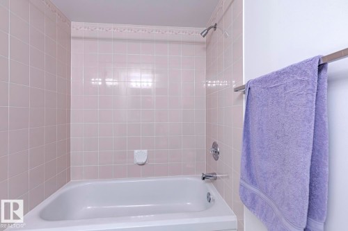 516 3 Perron Street, St. Albert, AB - Indoor Photo Showing Bathroom