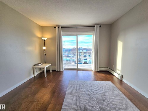 204 240 Spruce Ridge Road, Spruce Grove, AB - Indoor Photo Showing Other Room