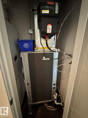 505 11969 Jasper Avenue, Edmonton, AB - Indoor Photo Showing Basement