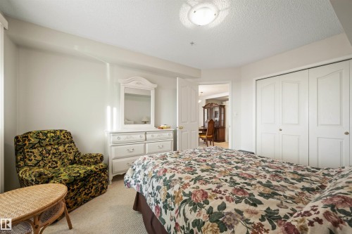 406 182 Haddow Close, Edmonton, AB - Indoor Photo Showing Bedroom