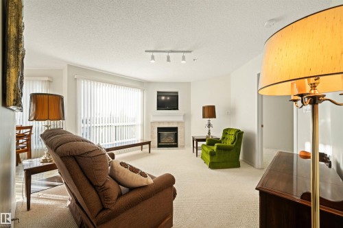 406 182 Haddow Close, Edmonton, AB - Indoor With Fireplace