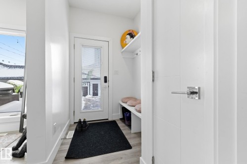 9843 153 Street, Edmonton, AB - Indoor Photo Showing Other Room